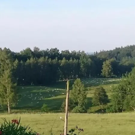 Stanovani Na Farme, Misto Pro Vas Stan Ci Karavan-dve Noci *