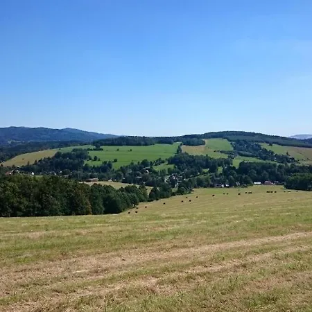 Stanovani Na Farme, Misto Pro Vas Stan Ci Karavan-dve Noci Luksustelt *
